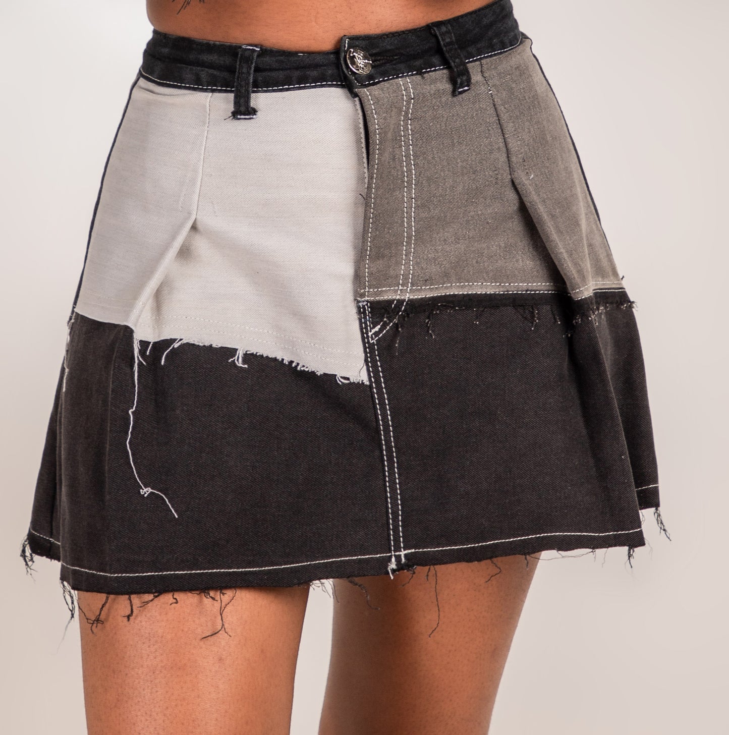 Jeanius Pleated skirt (Custom)