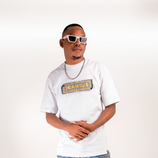 Jeanius Tee